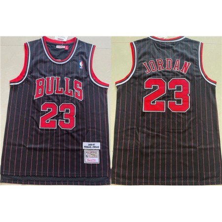Men's Chicago Bulls #23 Michael Jordan Black 1996-97 Throwback Stitched Jersey