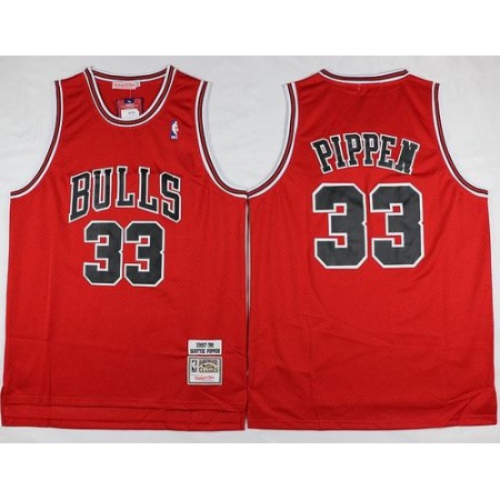 Mitchell And Ness Bulls #33 Scottie Pippen Red Throwback Stitched NBA Jersey