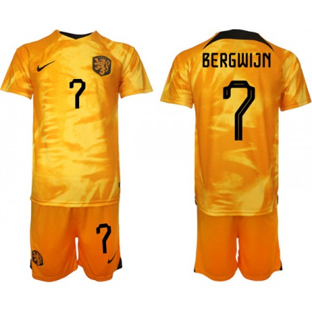 Men's Netherlands #7 Bergwijn Orange Home Soccer Jersey Suit